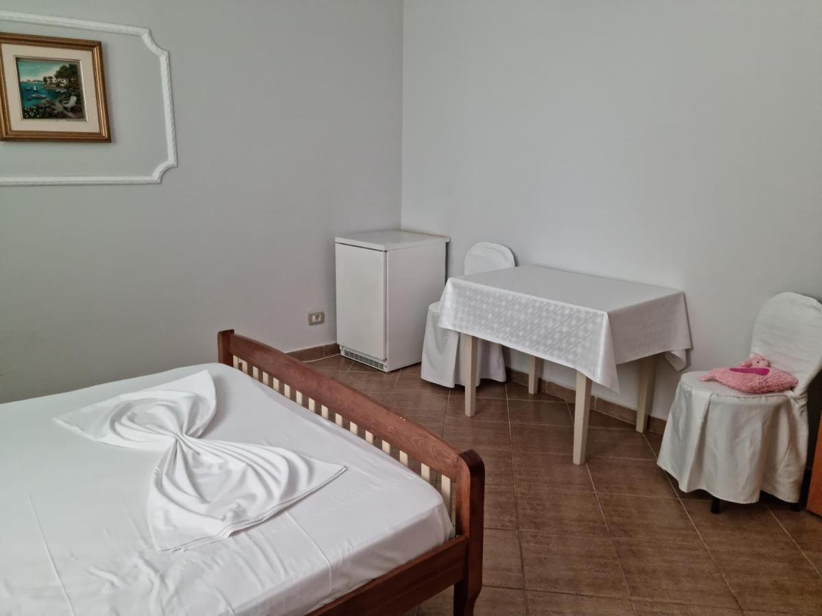 Guesthouse Novi Драч Екстериор снимка
