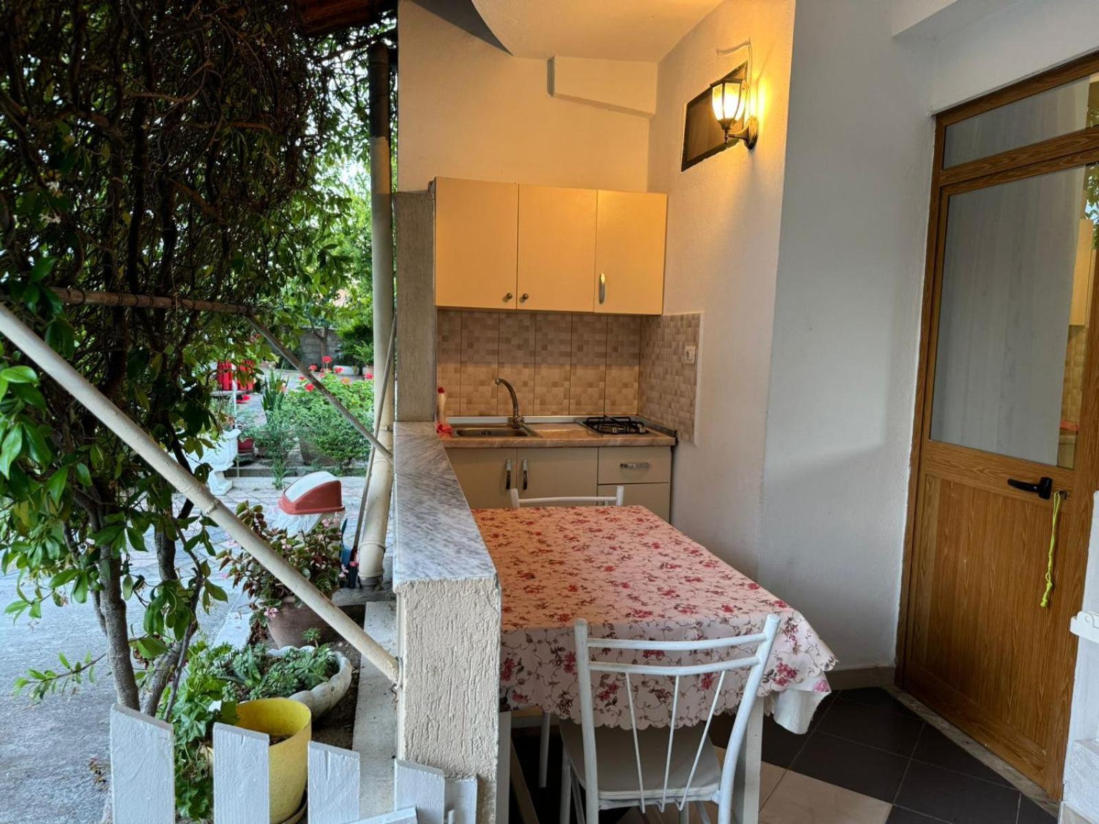 Guesthouse Novi Драч Екстериор снимка